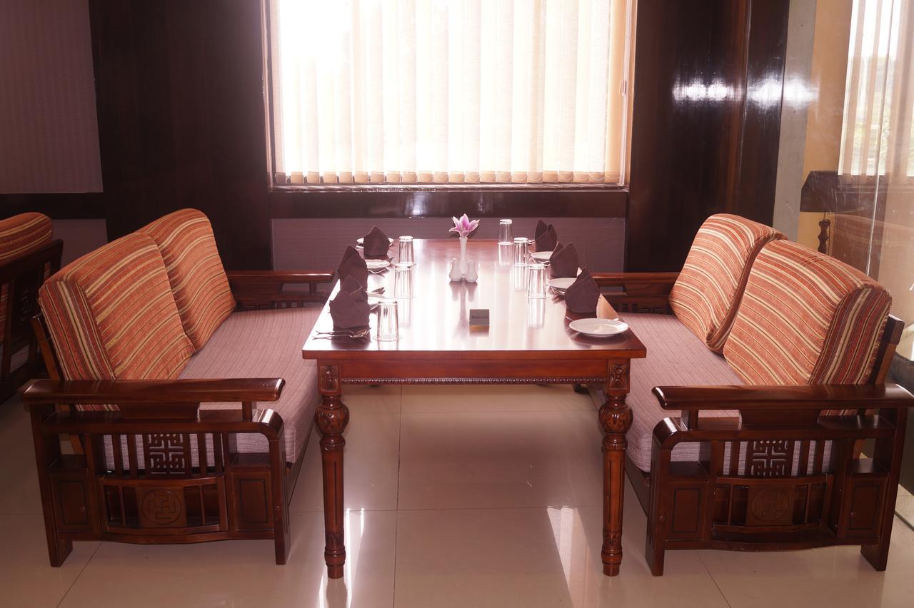 Kamlesh Continental Hotel Angul Exterior photo