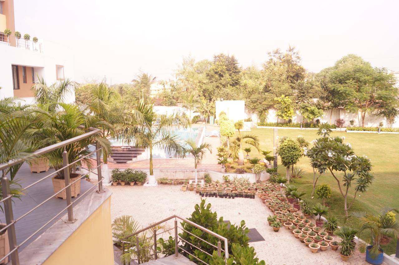 Kamlesh Continental Hotel Angul Exterior photo