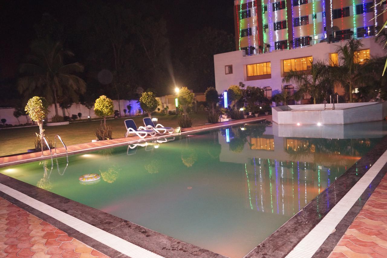 Kamlesh Continental Hotel Angul Exterior photo